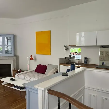 Apartment Comme Petite Maison Paris