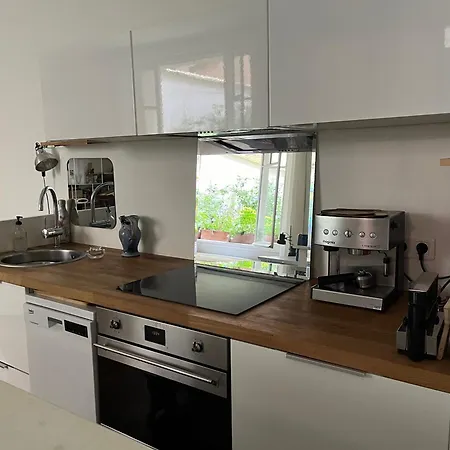 Apartment Comme Petite Maison *
