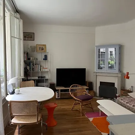 Comme Petite Maison